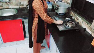 Desi Housewife Fucked Roughly In Kitchen While She Is Cooking With Hindi Audio - Pakistan on lovepornstars.com